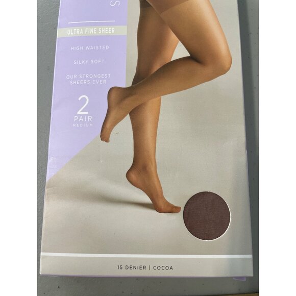 Silk Impressions Pantyhose Size Medium Ultra Fine Sheer 15 Denier 2 Pair NEW - Picture 3 of 7